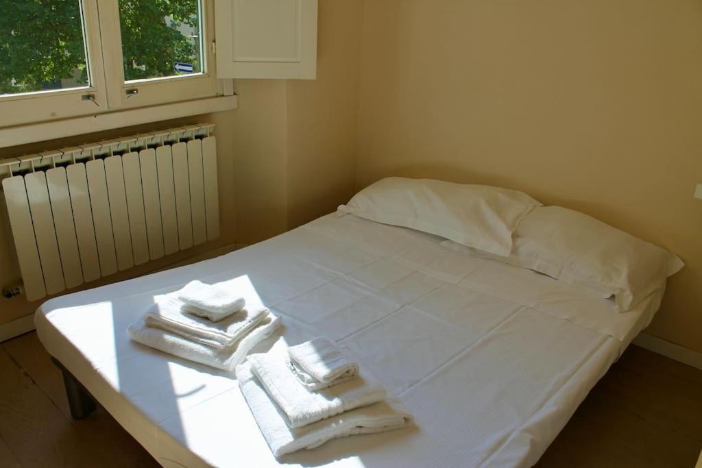 Appartement Modern 3Br Near Santa Maria Novella Station à Florence Extérieur photo